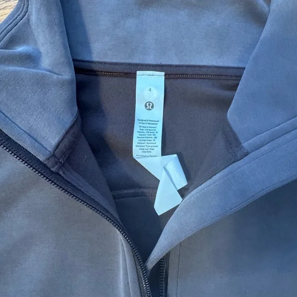 Lululemon Brushed Softstreme Half Zip “espresso” NWT - Picture 3 of 4